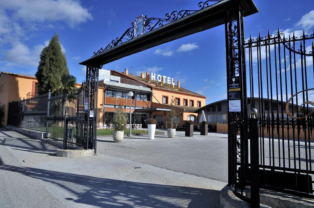 Hotel Restaurant Sol I VI Lavern Exterior photo